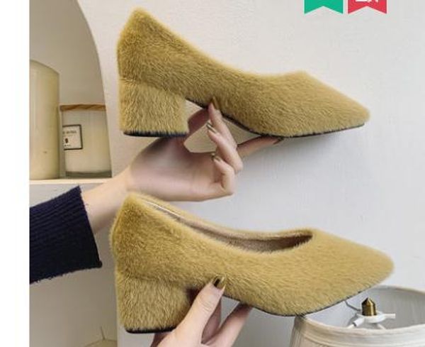 2019 women's shoes in spring and autumn with new style middle heel coarse heel square head cloth shoes @6094, Black
2019 women's shoes in spring and autumn with new style middle heel coarse heel square head cloth shoes @6094, Black