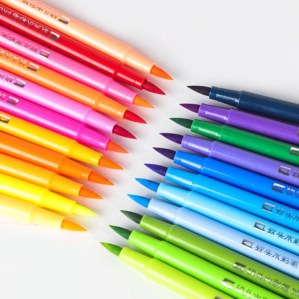 12/24/36 цвета кисть art marker drawing set вода стиральные дети акварель перо картина письменных ручки школьных принадлежностей
12/24/36 цвета кисть art marker drawing set вода стиральные дети акварель перо картина письменных ручки школьных принадлежностей