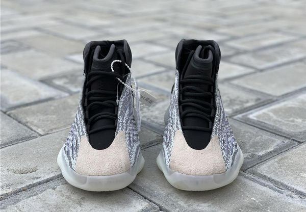 new quantum basketball shoes for men kanyewest 3m sneakers man kanye west sports shoe male reflective sport chaussures men's trainers
new quantum basketball shoes for men kanyewest 3m sneakers man kanye west sports shoe male reflective sport chaussures men's trainers