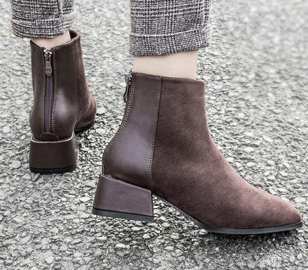 quality 2019 woman brand boots real leather pointed flat shoes ankle boots martin boots fashion boot with box dye, Black;grey
quality 2019 woman brand boots real leather pointed flat shoes ankle boots martin boots fashion boot with box dye, Black;grey