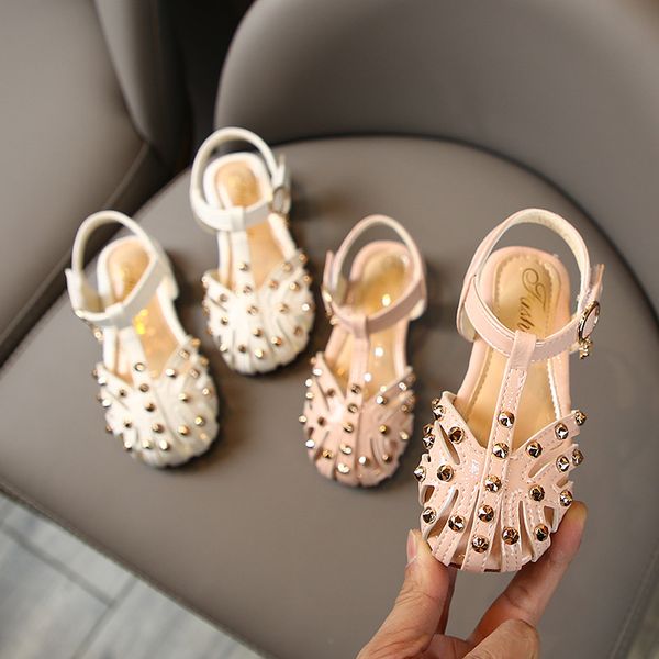 girls sandals summer new baby sandals 2020 rivet beach shoes princess chidlren shoes, Black;red
girls sandals summer new baby sandals 2020 rivet beach shoes princess chidlren shoes, Black;red
