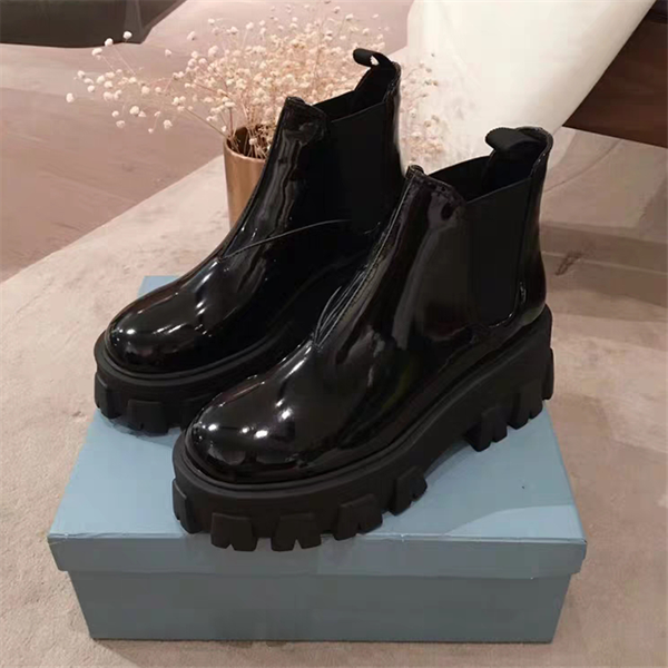 platform boots round toe short boots autumn winter ankle fashion black female shoes men women new casual punk
platform boots round toe short boots autumn winter ankle fashion black female shoes men women new casual punk