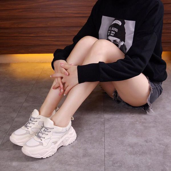 new winter designer shoe luxury women shoes men's leather lace up platform oversized sole sneakers white beige casual shoes with box, Black
new winter designer shoe luxury women shoes men's leather lace up platform oversized sole sneakers white beige casual shoes with box, Black