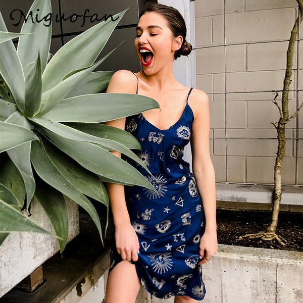 miguofan 2019 women embroidery slip dress spaghetti strap deep v neck sleeveless backless beach dress female summer autumn, Black;pink
miguofan 2019 women embroidery slip dress spaghetti strap deep v neck sleeveless backless beach dress female summer autumn, Black;pink