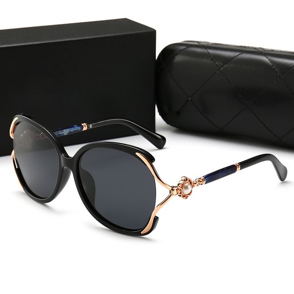 1801 new designer sunglasses luxury sunglasses for women men sun glasses women mens designer glasses mens sunglasses oculos de, White;black
1801 new designer sunglasses luxury sunglasses for women men sun glasses women mens designer glasses mens sunglasses oculos de, White;black