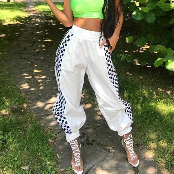 2019 summer hip-hop style women's new side zipper high waist hit color checkerboard white pard plaid pants, Black;white
2019 summer hip-hop style women's new side zipper high waist hit color checkerboard white pard plaid pants, Black;white