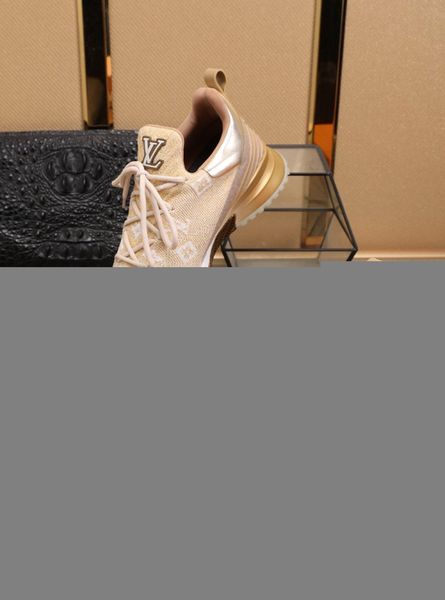 2020 new fashion men's shoes wild sports shoes casual outdoor comfortable breathable travel shoes original box packaging size 36-45, Black
2020 new fashion men's shoes wild sports shoes casual outdoor comfortable breathable travel shoes original box packaging size 36-45, Black