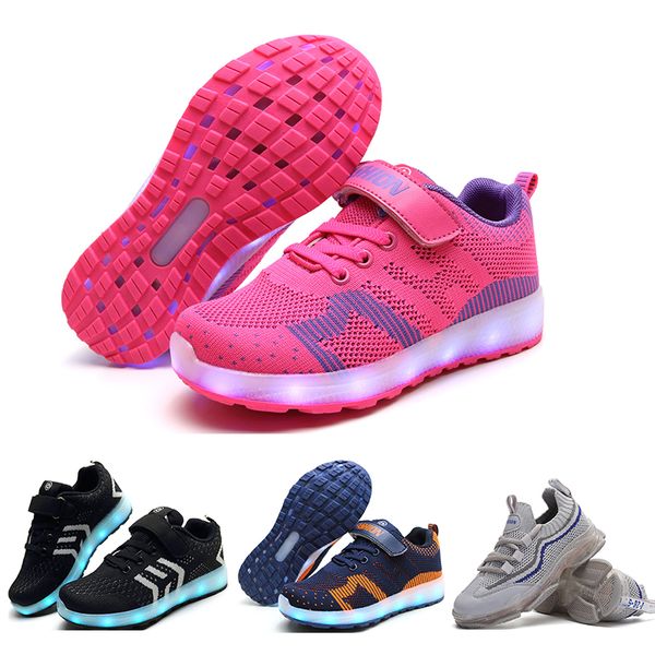 new arrival running shoes for boy and girl white pink black blue orange fashion boys girls led shoes sports sneakers 33, White;red
new arrival running shoes for boy and girl white pink black blue orange fashion boys girls led shoes sports sneakers 33, White;red