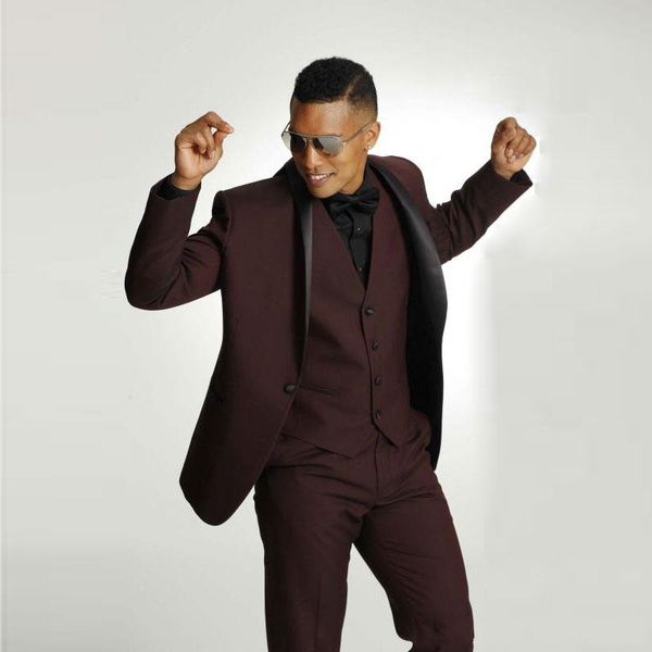 brand new burgundy groom tuxedos shawl lapel groomsmen mens wedding dress popular man jacket blazer 3 piece suit(jacket+pants+vest+tie) 864, Black;gray
brand new burgundy groom tuxedos shawl lapel groomsmen mens wedding dress popular man jacket blazer 3 piece suit(jacket+pants+vest+tie) 864, Black;gray