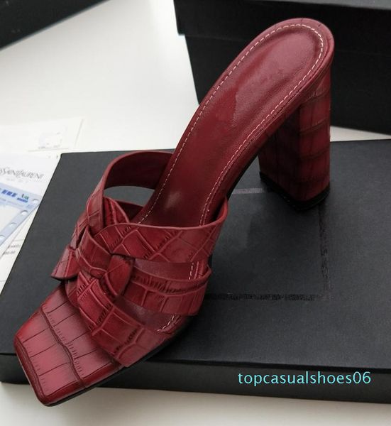 2019 new women ,luxury ,designer tribute patent leather summer sandals crossover mules women high heels sandals 35-41 t06, Black
2019 new women ,luxury ,designer tribute patent leather summer sandals crossover mules women high heels sandals 35-41 t06, Black
