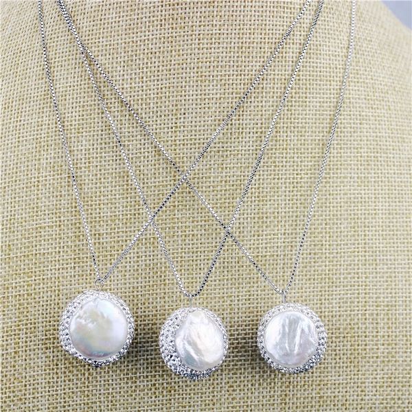 16inch 5str/lot crystal inlay freshwater pearl beads necklace designs,16inch fine chain charm,fashion jewelry, Silver
16inch 5str/lot crystal inlay freshwater pearl beads necklace designs,16inch fine chain charm,fashion jewelry, Silver