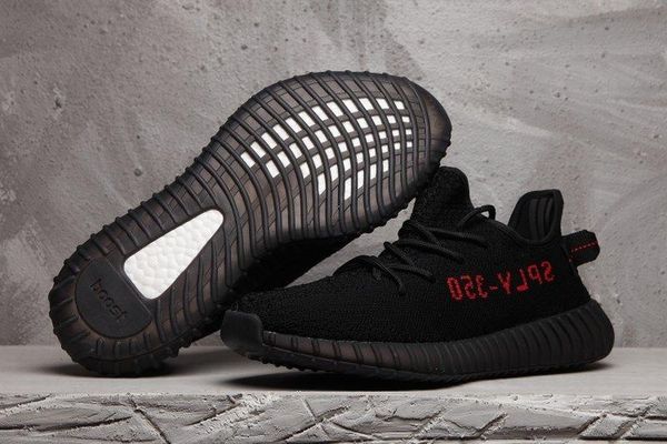2020 new black clay running shoes men butter bred sesame women fashion chaussure sports sneakers shoes and key chain
2020 new black clay running shoes men butter bred sesame women fashion chaussure sports sneakers shoes and key chain