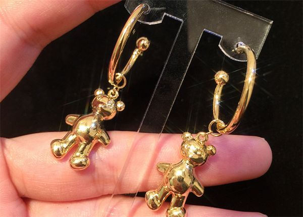 fashionable individual style 925 silver needle ear nail pin bear robot long earrings europe and america
fashionable individual style 925 silver needle ear nail pin bear robot long earrings europe and america