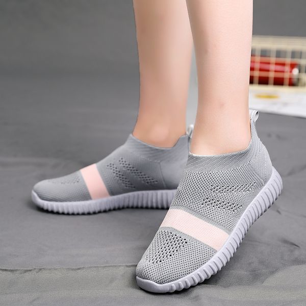 fashion sneakers women slip on shoes women breathable casual flats shoes comfortable walking lady chaussures femme, Black
fashion sneakers women slip on shoes women breathable casual flats shoes comfortable walking lady chaussures femme, Black