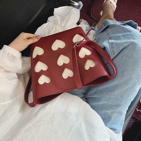 summer bag female 2020 style hollowed-out heart bucket bag large capacity with a cross-body
summer bag female 2020 style hollowed-out heart bucket bag large capacity with a cross-body