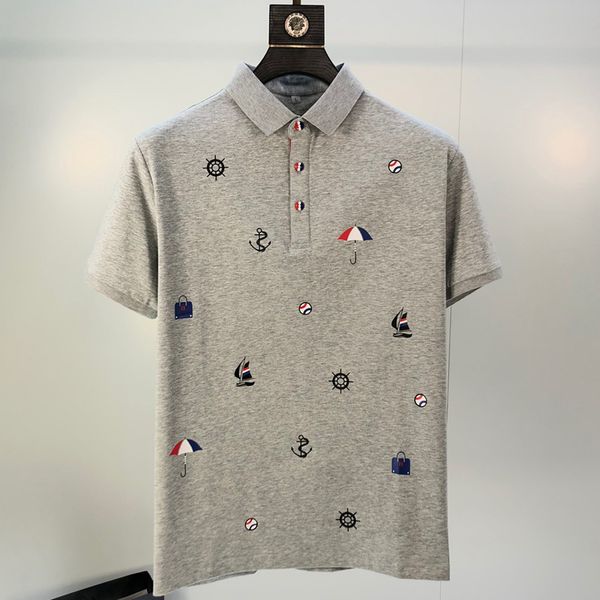 2020 brand мужская рубашка с коротким рукавом лето классический homme одежда casual luxury дизайнер тонкий печати tops моды, White;black
2020 brand мужская рубашка с коротким рукавом лето классический homme одежда casual luxury дизайнер тонкий печати tops моды, White;black