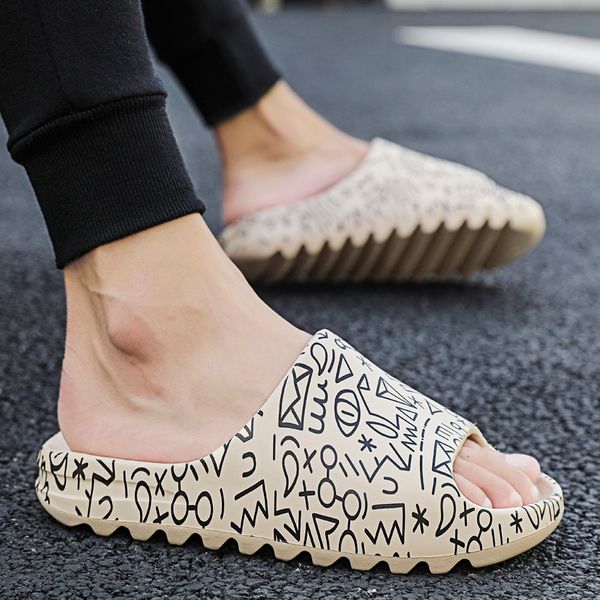 2020 men slippers summer fashion cool breach slipper indoor flip flops men's sandals light injection home slides shoes, Black
2020 men slippers summer fashion cool breach slipper indoor flip flops men's sandals light injection home slides shoes, Black