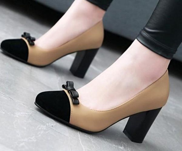2019 women's shoes in spring and autumn with new style high heel coarse heel round head bowknot @2205, Black
2019 women's shoes in spring and autumn with new style high heel coarse heel round head bowknot @2205, Black