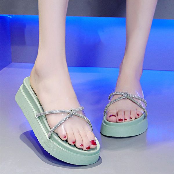 shoes woman 2020 transparent slippers slipers women slides med platform new soft summer flat pu casual fashion, Black
shoes woman 2020 transparent slippers slipers women slides med platform new soft summer flat pu casual fashion, Black