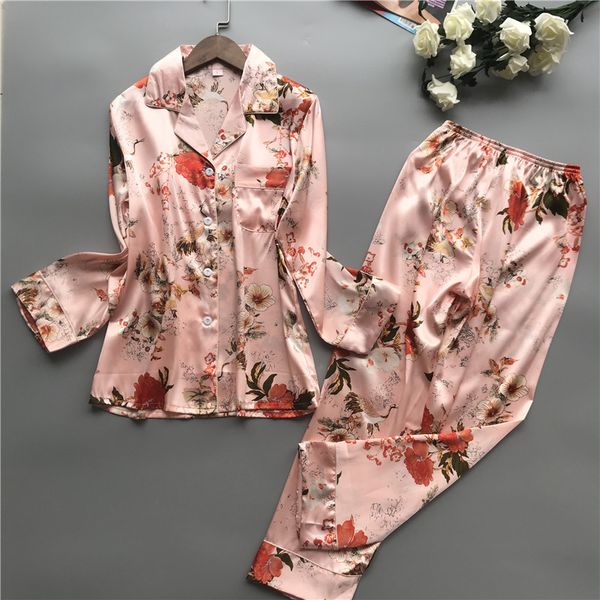 spring new printing fashion pajama set turn down collar pyjama for women, Blue;gray
spring new printing fashion pajama set turn down collar pyjama for women, Blue;gray