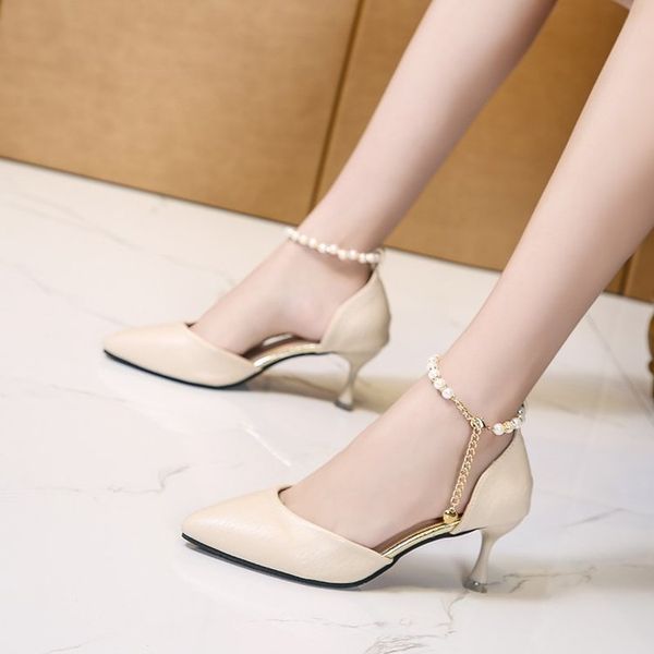 2020 new spring and summer all-match pearl semi-high heeled a- line with high heels women's thin heeled large size single shoes, Black
2020 new spring and summer all-match pearl semi-high heeled a- line with high heels women's thin heeled large size single shoes, Black