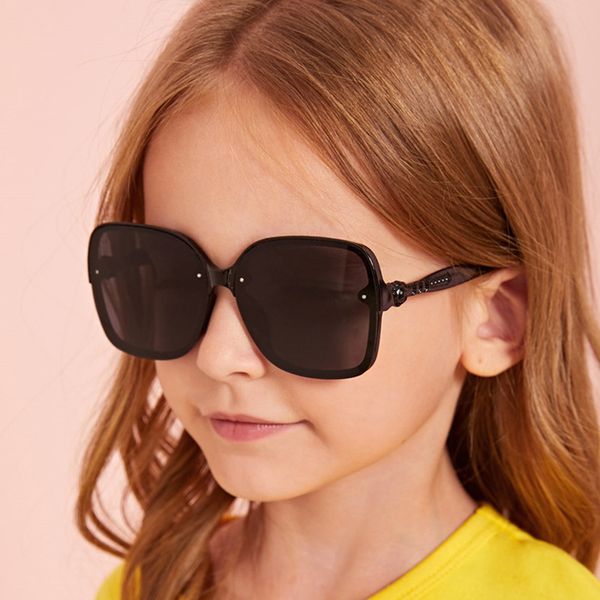 new classic big frame kids sunglasses fashion plastic bright black sunglasses for girls and boys gradient color glasses, White;black
new classic big frame kids sunglasses fashion plastic bright black sunglasses for girls and boys gradient color glasses, White;black