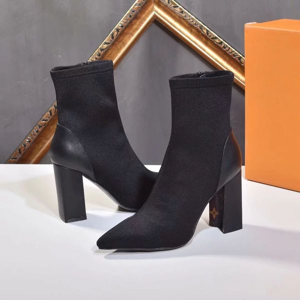2019 woman brand boots real leather pointed flat shoes ankle boots martin boots eu:35-42 with box dhl l2005, Black;grey
2019 woman brand boots real leather pointed flat shoes ankle boots martin boots eu:35-42 with box dhl l2005, Black;grey