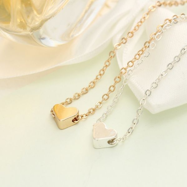 solid lovely peach heart pendant chains women necklaces copper alloy clavicle necklace for women lady street shooting accessorie, Golden;silver
solid lovely peach heart pendant chains women necklaces copper alloy clavicle necklace for women lady street shooting accessorie, Golden;silver