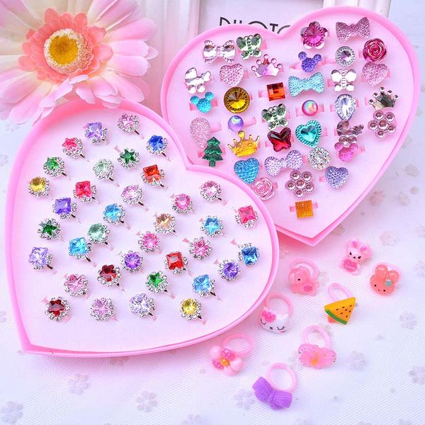 8pcs/lot mixed cute pearl gemsore rings for children kids girls baby ring jewelry toy birthday party favor gift
8pcs/lot mixed cute pearl gemsore rings for children kids girls baby ring jewelry toy birthday party favor gift