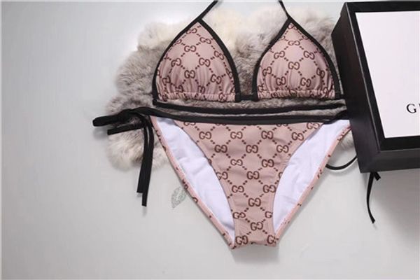 2019luxury swimwear, designed for women's summer two-piece bikini set, multi-color monogram print design beach swimwear, White;black
2019luxury swimwear, designed for women's summer two-piece bikini set, multi-color monogram print design beach swimwear, White;black