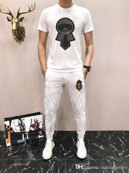 2020 new mens designer sweatsuit mens 2020 luxury designer clothes mens designer t shirts+pants running tracksuits 2ps size -3xl, Gray
2020 new mens designer sweatsuit mens 2020 luxury designer clothes mens designer t shirts+pants running tracksuits 2ps size -3xl, Gray
