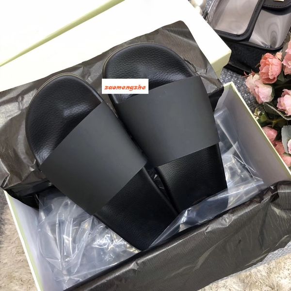 fashion off casual shoes indoor beach slippers white printing lovers slippers with box, Black
fashion off casual shoes indoor beach slippers white printing lovers slippers with box, Black