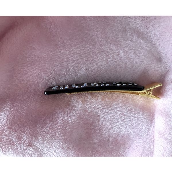 Bling bling rhine tone letter de igner hair clip women girl luxury hair clip barrette gift for love famou hair acce orie
Bling bling rhine tone letter de igner hair clip women girl luxury hair clip barrette gift for love famou hair acce orie