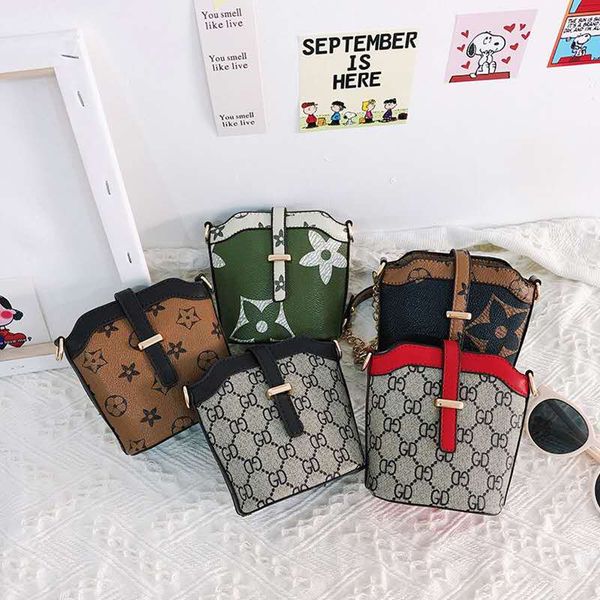 2020 baby girls mini bucket bags kids designer bags children princess coin purse 5 colors, White
2020 baby girls mini bucket bags kids designer bags children princess coin purse 5 colors, White