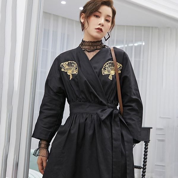 lanmrem 2019 new fashion autumn vintage knee length embroidery folding fan waist loose slim full sleeve women's coat ai734, Tan;black
lanmrem 2019 new fashion autumn vintage knee length embroidery folding fan waist loose slim full sleeve women's coat ai734, Tan;black