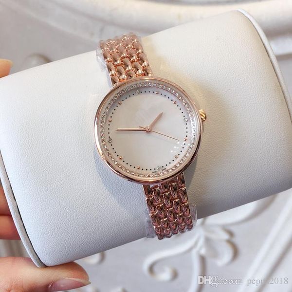 a pcs/lot 2019 new fashion women watch shell dial rose gold brand stainless steel luxury lady wristwatch classic quartz jewelry buckle, Slivery;brown
a pcs/lot 2019 new fashion women watch shell dial rose gold brand stainless steel luxury lady wristwatch classic quartz jewelry buckle, Slivery;brown
