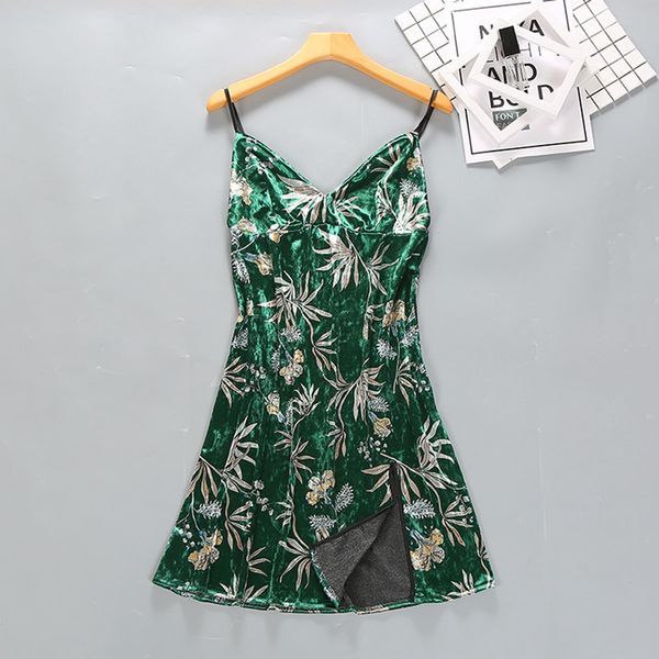 mini nightgown printed feather lingerie sleep wear womens clothing ladies black women homewear homme velvet green sleepshirts, Black;red
mini nightgown printed feather lingerie sleep wear womens clothing ladies black women homewear homme velvet green sleepshirts, Black;red