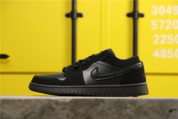 aj 1 1s j1 low black 553558-025 jumpman 2019 men sports basketball shoe mens sneakers shoes women boots running casual new gym, Blue;black
aj 1 1s j1 low black 553558-025 jumpman 2019 men sports basketball shoe mens sneakers shoes women boots running casual new gym, Blue;black