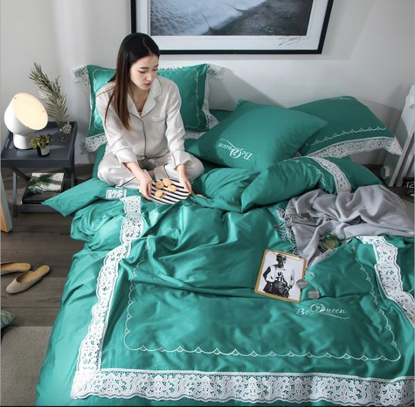 european style modal a family of four bedding set satin thin silk embroidered 4 duvet cover set
european style modal a family of four bedding set satin thin silk embroidered 4 duvet cover set
