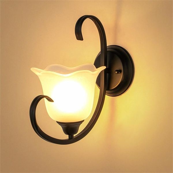 american country style iron single head wall lamp european simple bedside background wall single head mirror front wall lamp
american country style iron single head wall lamp european simple bedside background wall single head mirror front wall lamp