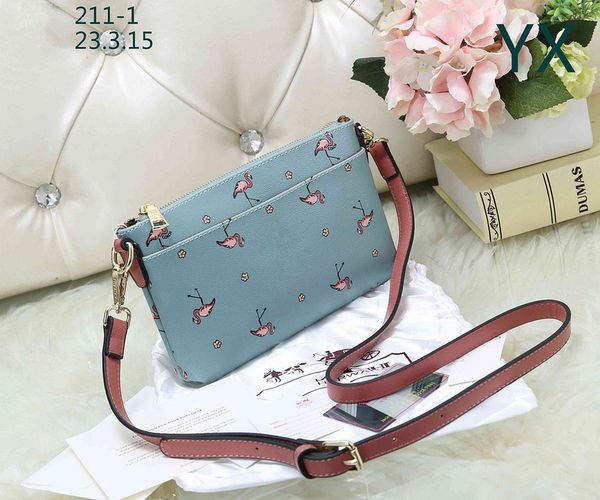 Женские сумки Марка дизайнер мода куб Crossbody сумка повседневная сумки посыльного C
Женские сумки Марка дизайнер мода куб Crossbody сумка повседневная сумки посыльного C
