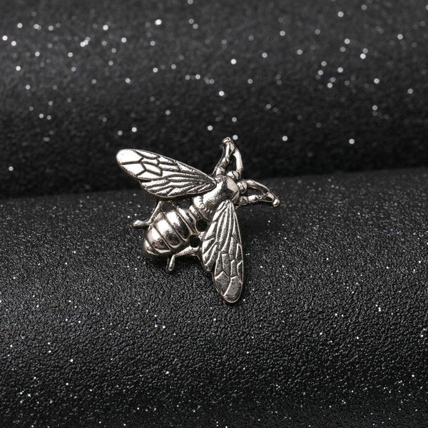 dhl 2020 wholesale new brooch bee brooch pins women pin buckle brooches jewelry for gift silver gold, Gray
dhl 2020 wholesale new brooch bee brooch pins women pin buckle brooches jewelry for gift silver gold, Gray