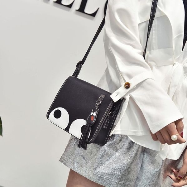 2020 new female bag korean version big eyes tassel small square bag wild shoulder messenger small mobile phone
2020 new female bag korean version big eyes tassel small square bag wild shoulder messenger small mobile phone