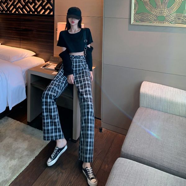 hong kong style loose slimming short navel t-shirt retro plaid high waist wide leg casual pants two-piece suit women, Black;white
hong kong style loose slimming short navel t-shirt retro plaid high waist wide leg casual pants two-piece suit women, Black;white