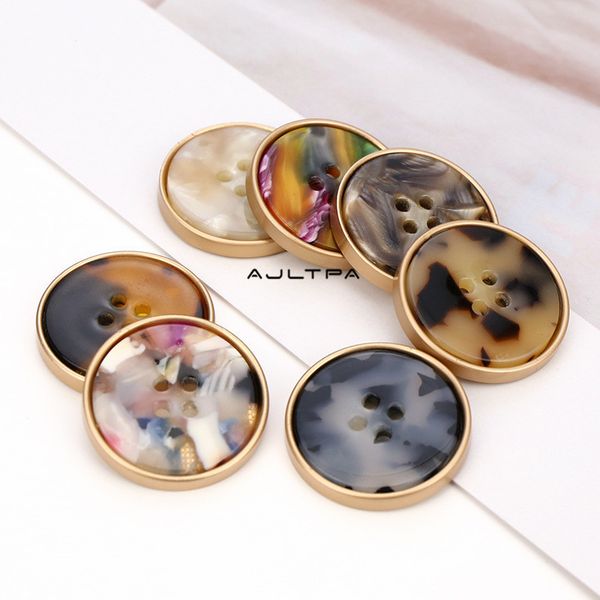 200pcs fashion 23mm 4 holes irregular metal buttons for woolen coat button for clothes decoration sewing accessory, Blike;white
200pcs fashion 23mm 4 holes irregular metal buttons for woolen coat button for clothes decoration sewing accessory, Blike;white
