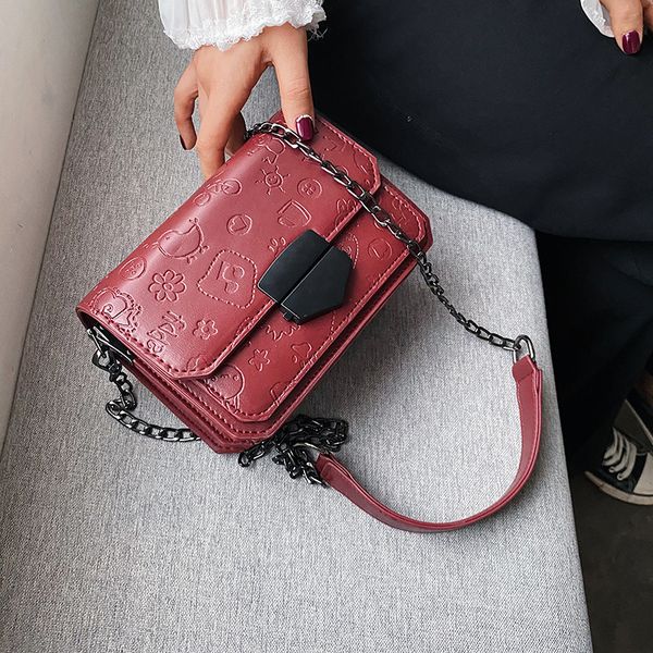 bag tide 2020 woman package messenger single shoulder package texture personality joker chain small square
bag tide 2020 woman package messenger single shoulder package texture personality joker chain small square
