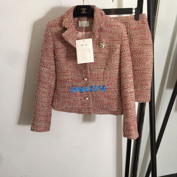 высокого класса женщины девушки твид комплект blazer короткая куртка кристалл брошь жемчуг кнопка длинным рукавом верхняя одежда bodycon юбк, White
высокого класса женщины девушки твид комплект blazer короткая куртка кристалл брошь жемчуг кнопка длинным рукавом верхняя одежда bodycon юбк, White