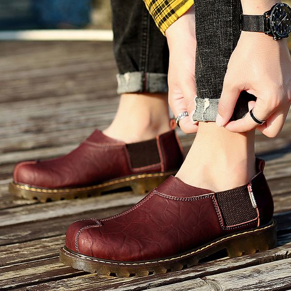 2019 leather shoes men casual shoes fashion breathable elegant set of foot dress business office flat winter classic, Black
2019 leather shoes men casual shoes fashion breathable elegant set of foot dress business office flat winter classic, Black