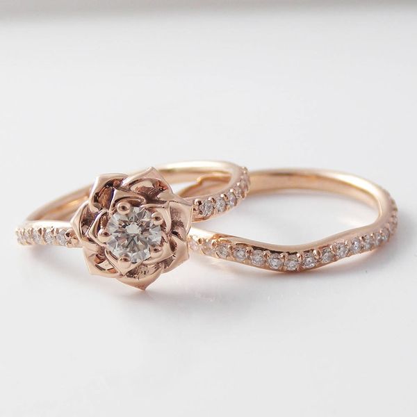 cheve ron rose ma'am ring copper plating rose jin gaoshi imitate drill lovers yes ring, Silver
cheve ron rose ma'am ring copper plating rose jin gaoshi imitate drill lovers yes ring, Silver