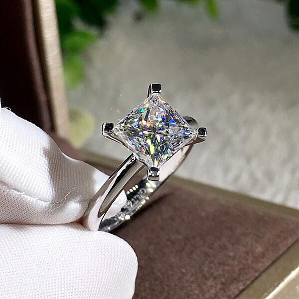 white zircon stone engagement ring for women fashion bling party wedding jewelry lady girl gift, Golden;silver
white zircon stone engagement ring for women fashion bling party wedding jewelry lady girl gift, Golden;silver